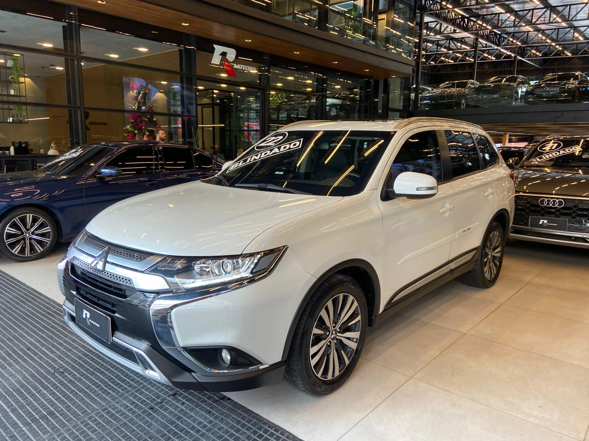 mitsubishi OUTLANDER 2.0 MIVEC GASOLINA HPE AUTOMÁTICO 2022