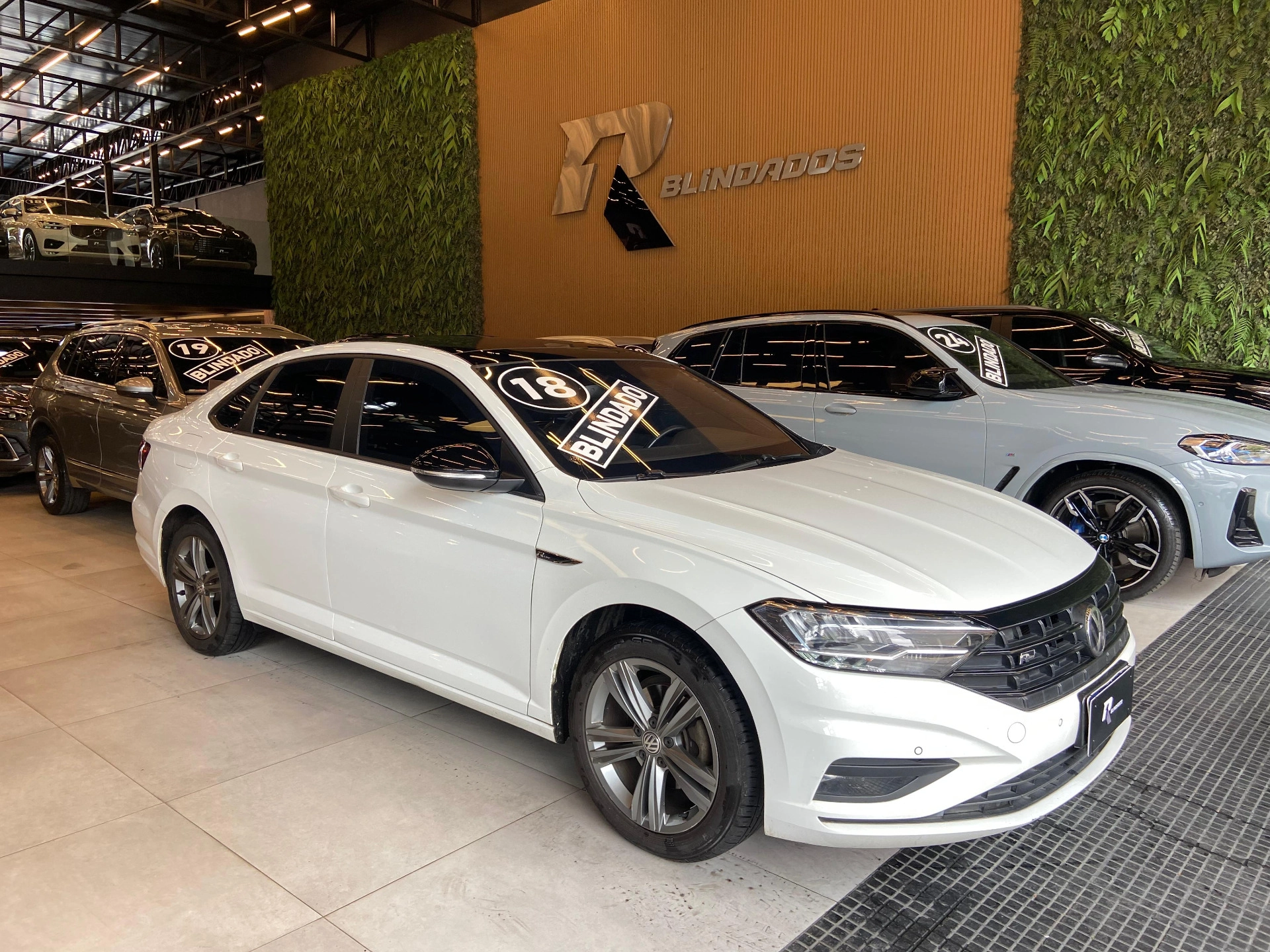 volkswagen JETTA 1.4 250 TSI TOTAL FLEX R-LINE TIPTRONIC 2018