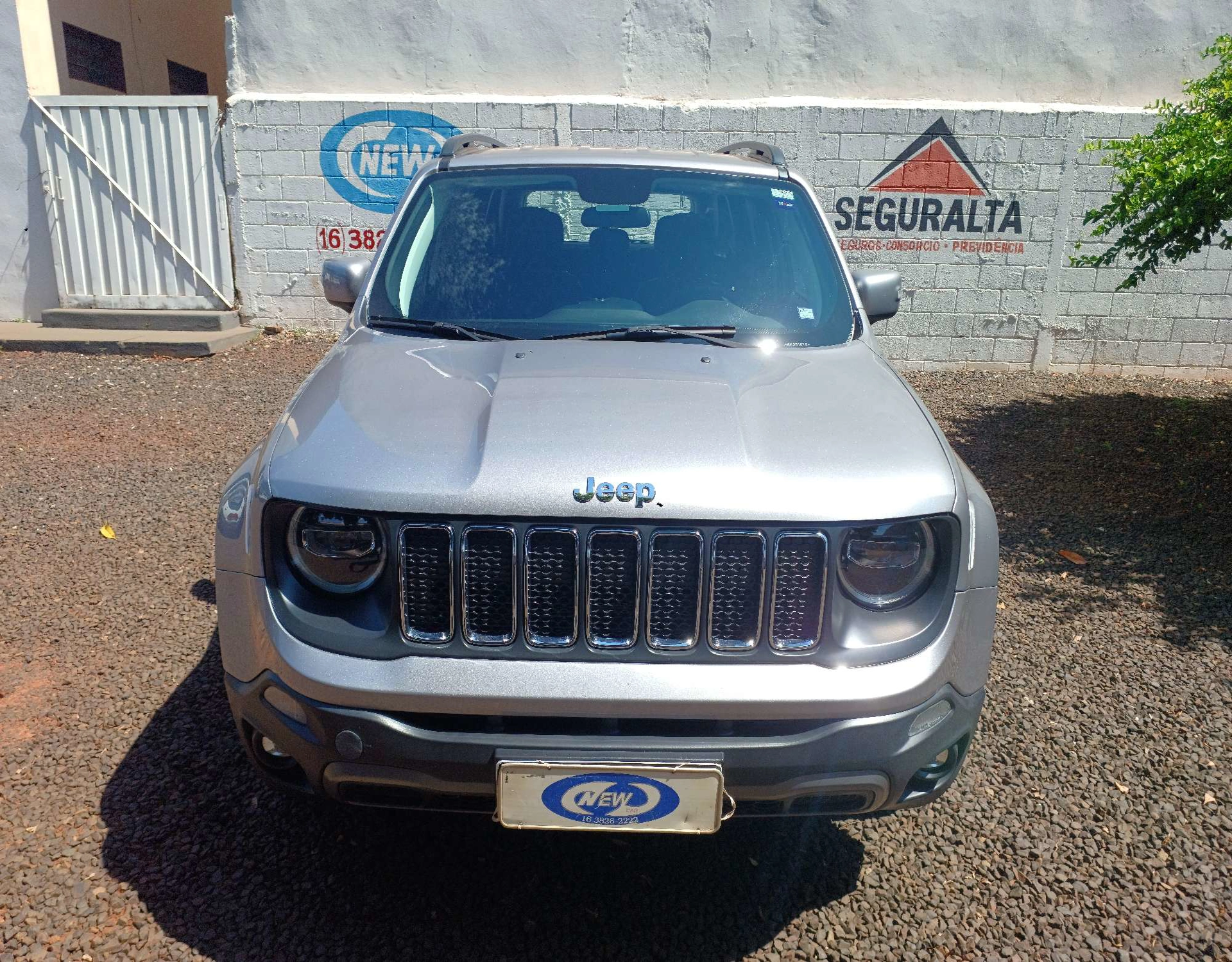 JEEP RENEGADE 1.8 16V FLEX LONGITUDE 4P AUTOMÁTICO