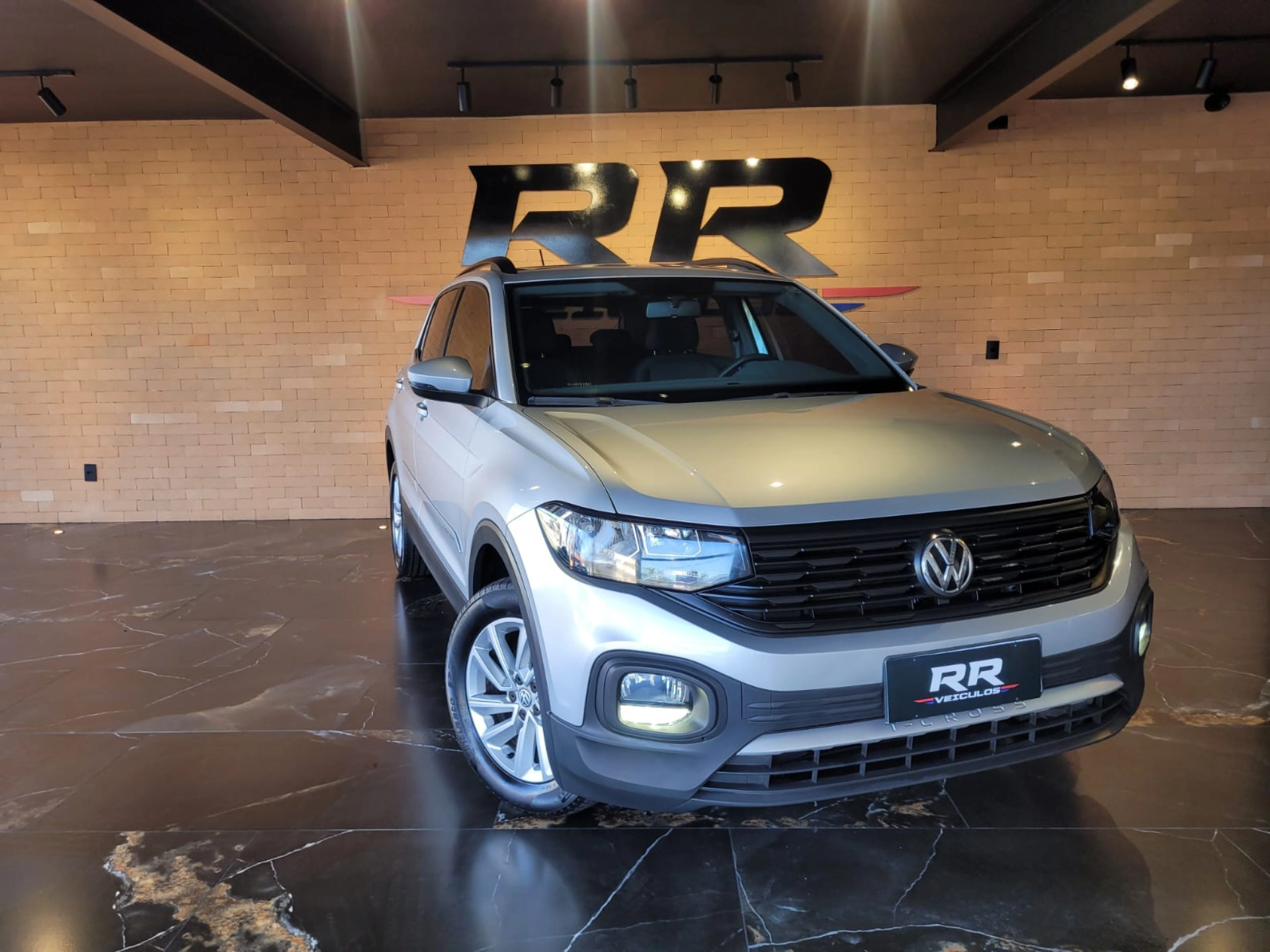 VOLKSWAGEN T-CROSS 1.0 200 TSI TOTAL FLEX SENSE AUTOMÁTICO