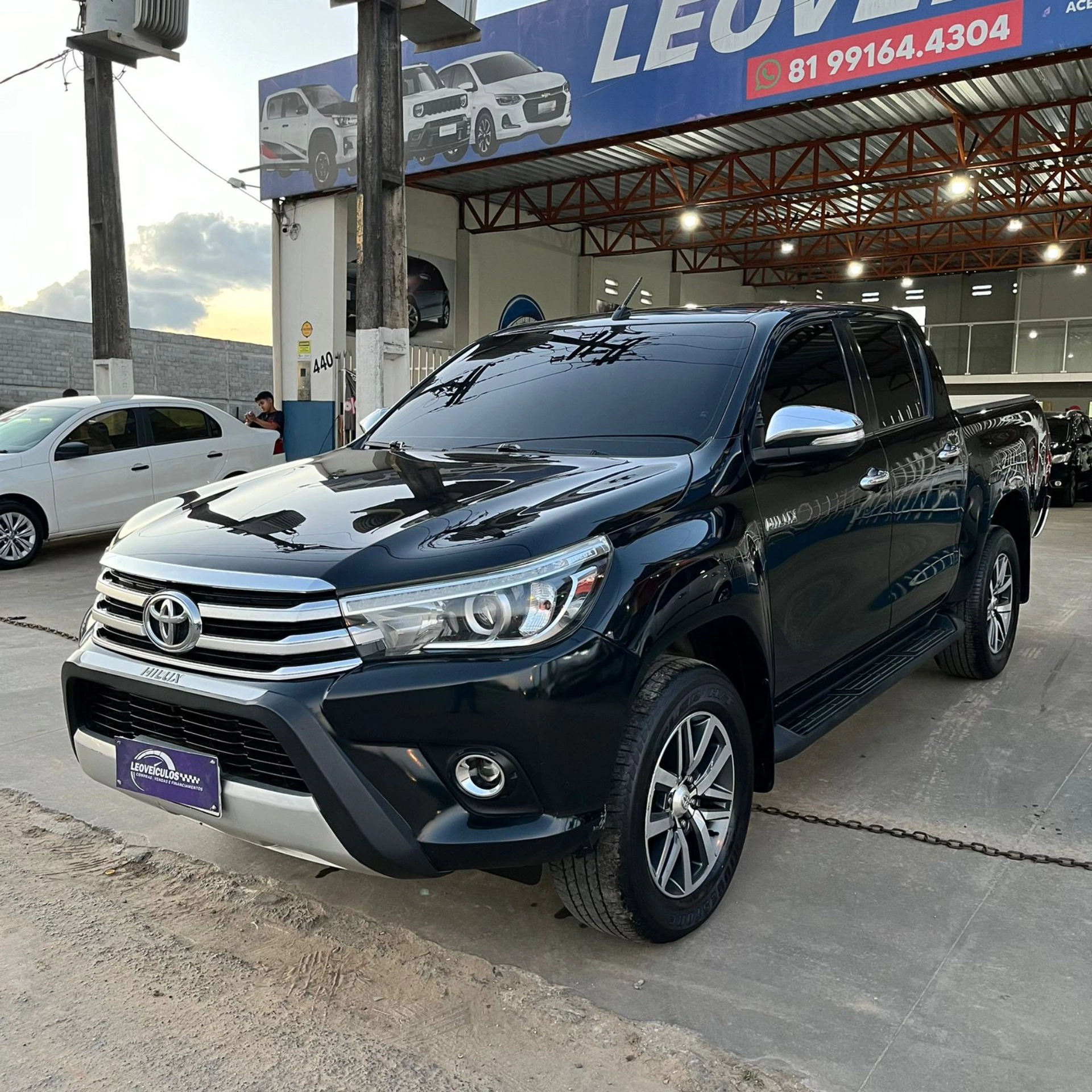 TOYOTA HILUX 2.8 SRX 4X4 CD 16V DIESEL 4P AUTOMÁTICO