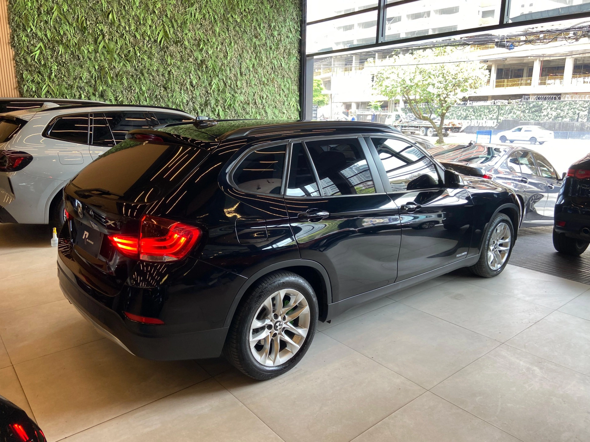 bmw X1 2.0 16V TURBO ACTIVEFLEX SDRIVE20I 4P AUTOMÁTICO 2015