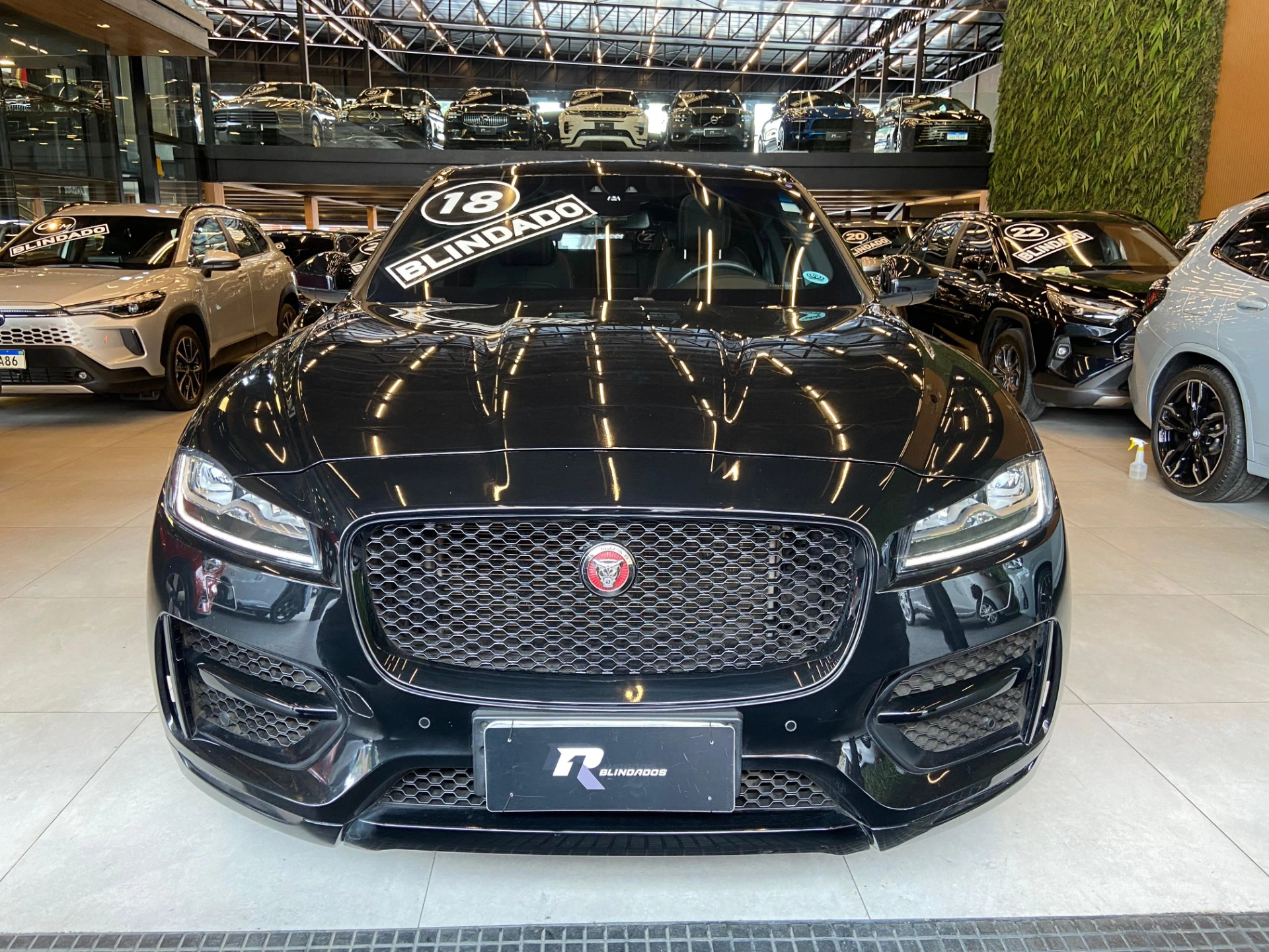 jaguar F-PACE 2.0 16V INGENIUM R-SPORT AWD 4P AUTOMÁTICO 2018