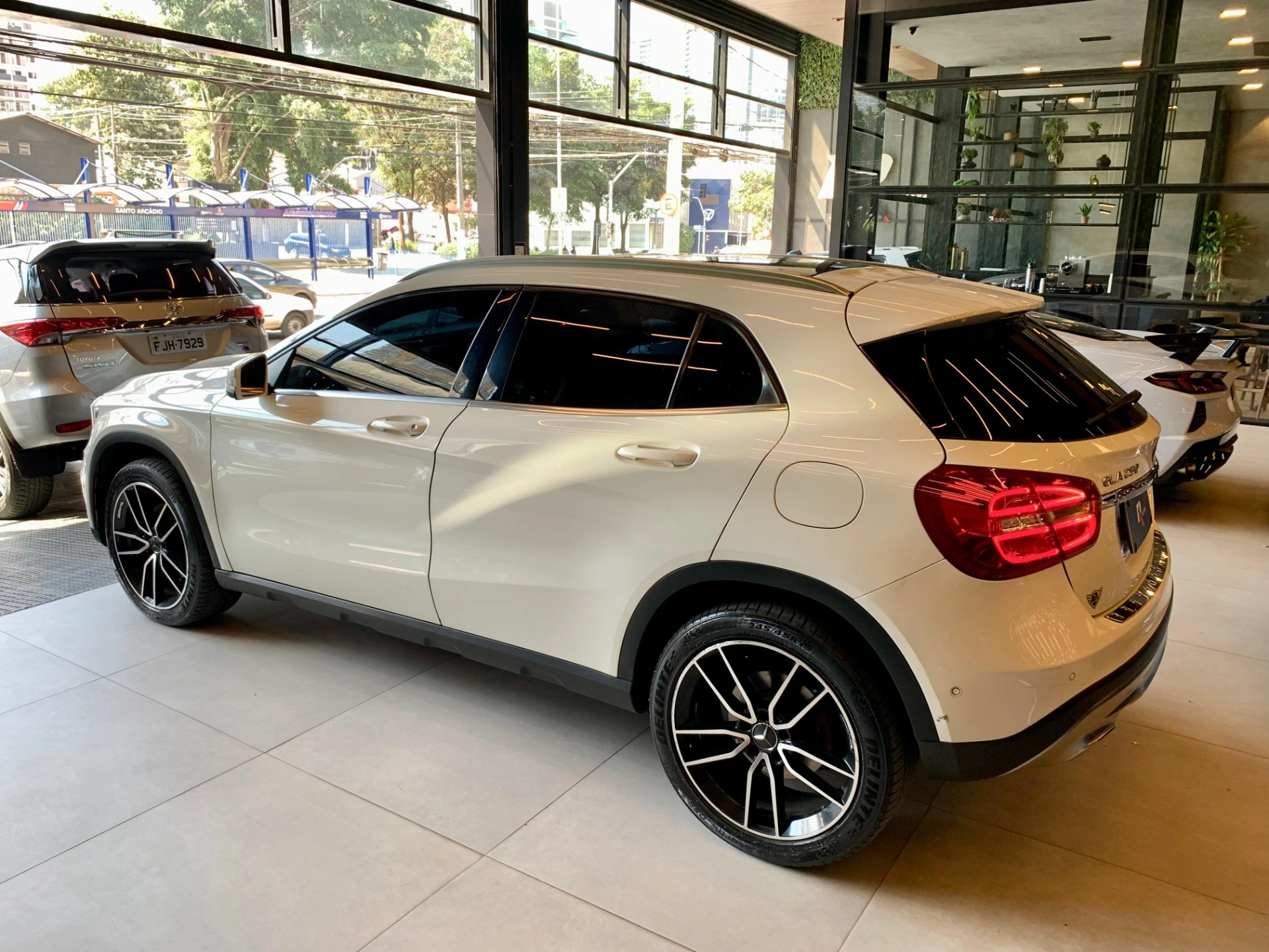 mercedes-benz GLA 250 2.0 16V TURBO GASOLINA ENDURO 4P AUTOMÁTICO 2016