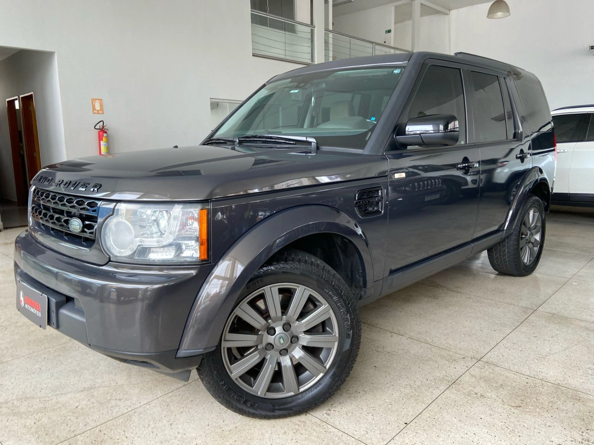 LAND ROVER DISCOVERY 4 3.0 S 4X4 V6 24V BI-TURBO DIESEL 4P AUTOMÁTICO
