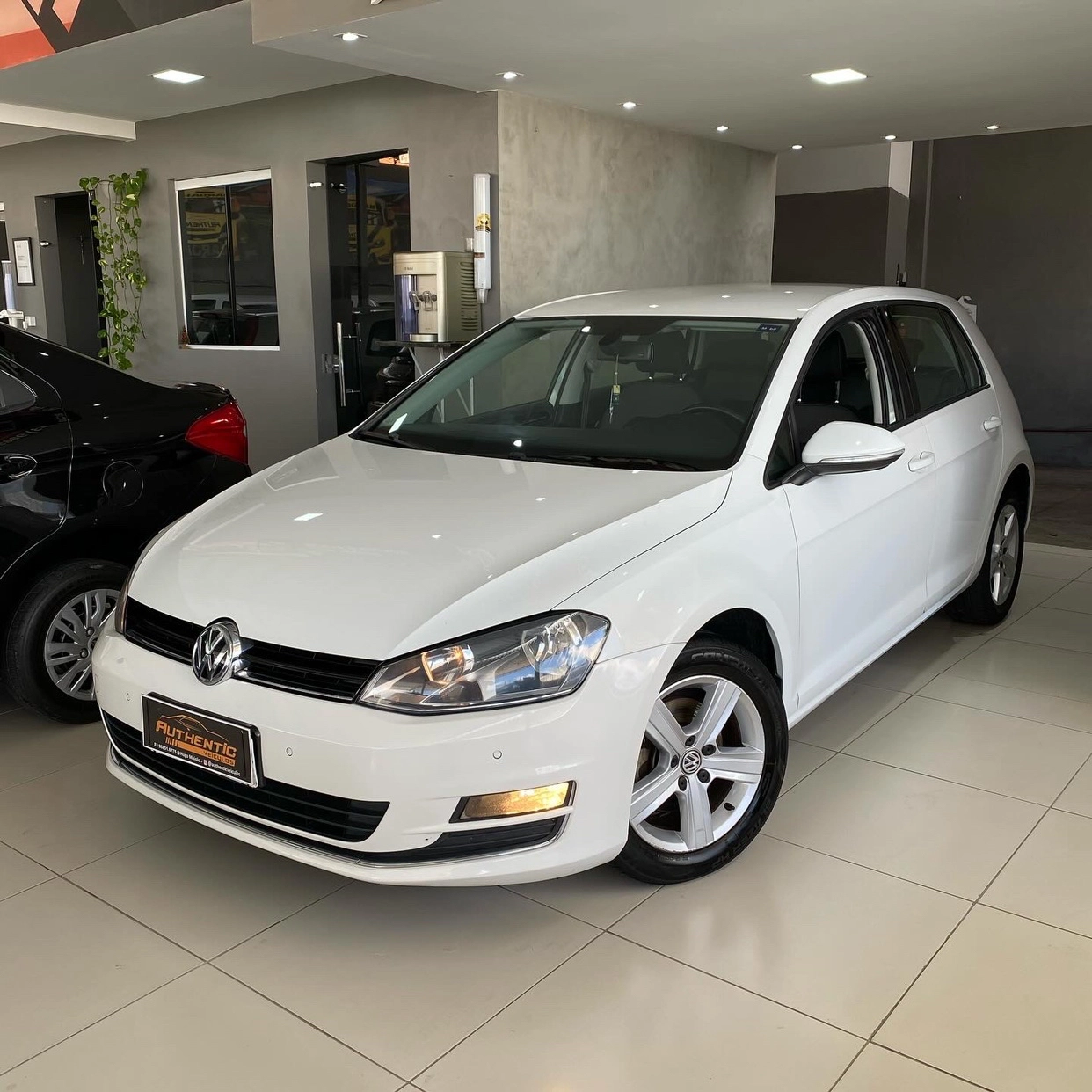 VOLKSWAGEN GOLF 1.4 TSI HIGHLINE 16V GASOLINA 4P AUTOMÁTICO