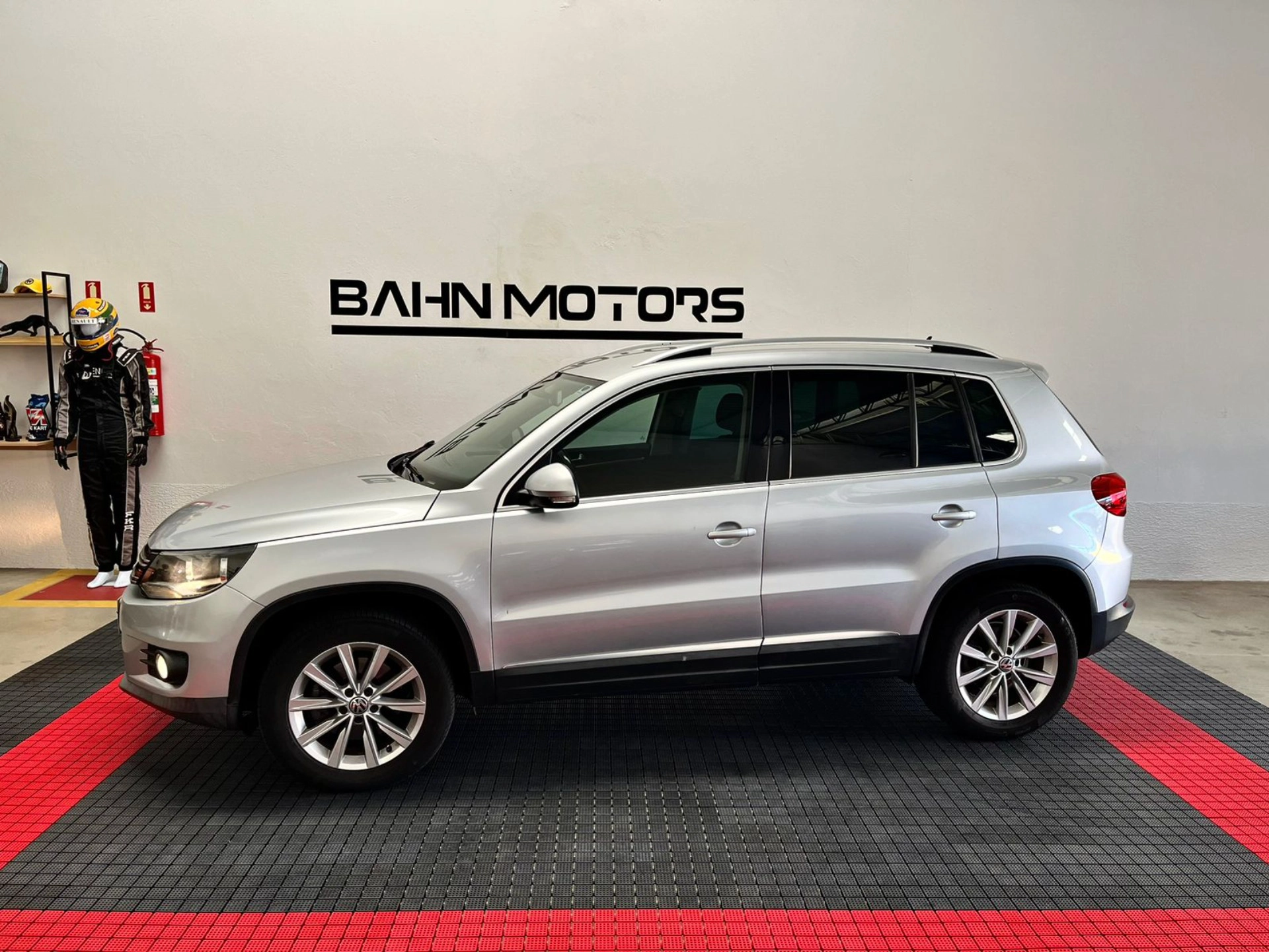 VOLKSWAGEN TIGUAN 2.0 TSI 16V TURBO GASOLINA 4P TIPTRONIC