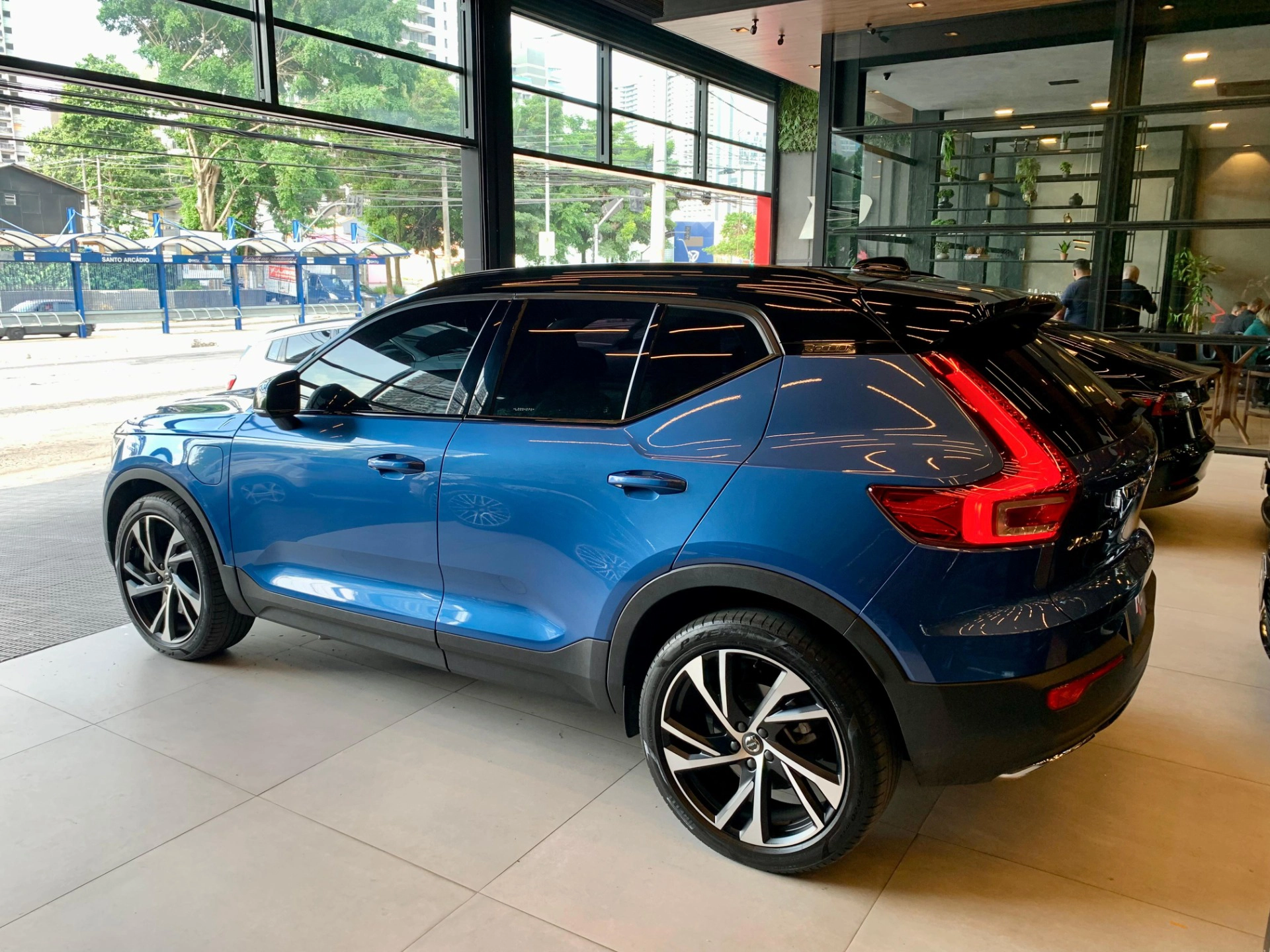 volvo XC40 1.5 T5 RECHARGE R-DESIGN GEARTRONIC 2020