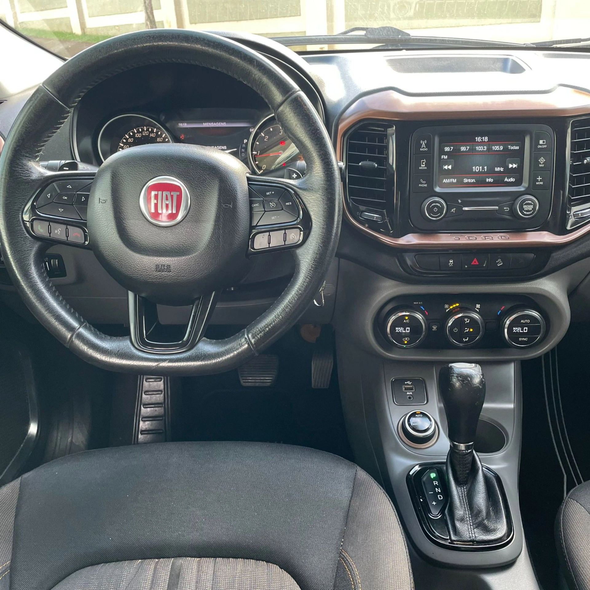 FIAT TORO 2.0 16V TURBO DIESEL VOLCANO 4WD AT9