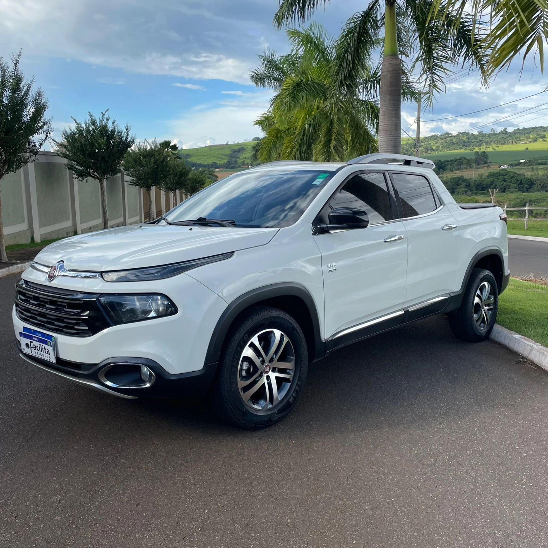 FIAT TORO 2.0 16V TURBO DIESEL VOLCANO 4WD AT9