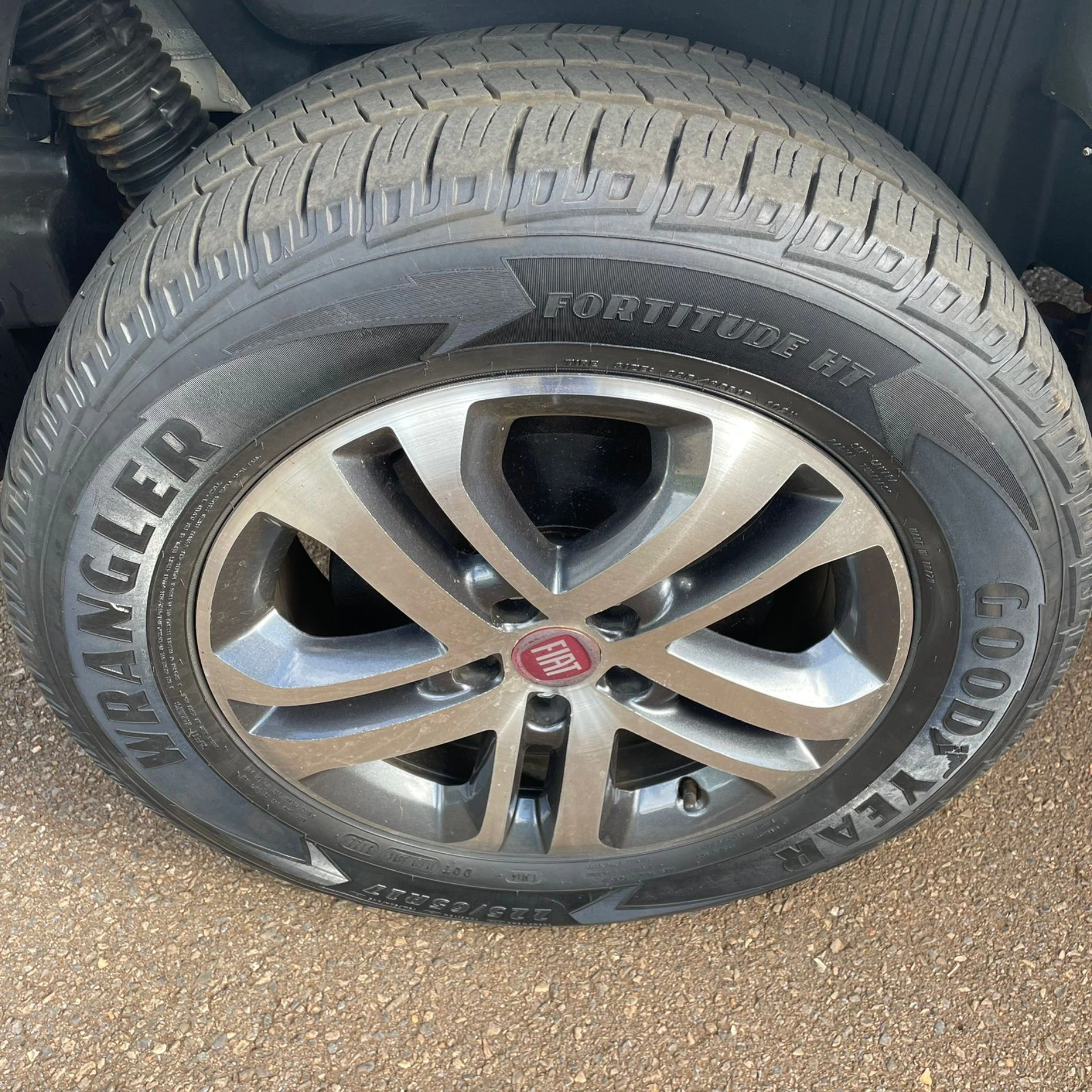 FIAT TORO 2.0 16V TURBO DIESEL VOLCANO 4WD AT9