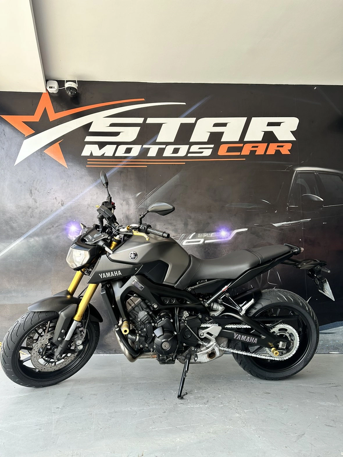 YAMAHA MT-09 Naked