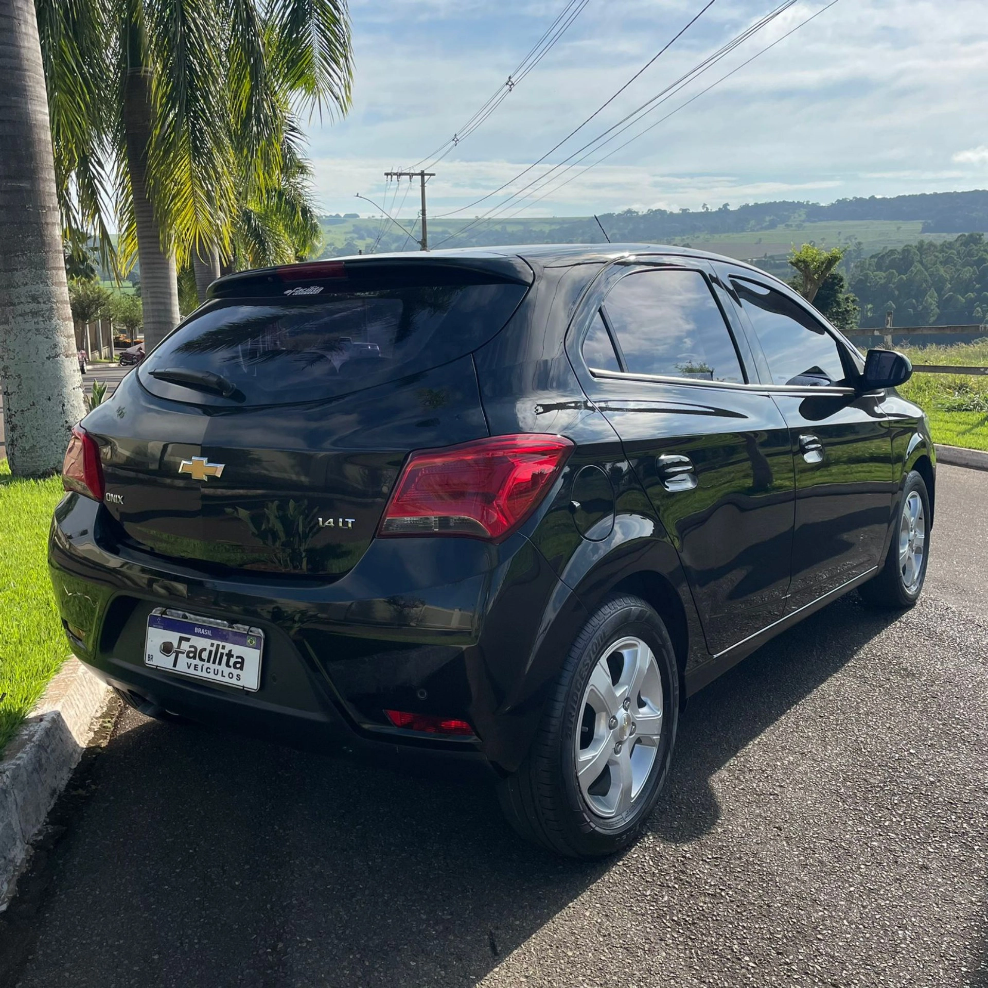 CHEVROLET ONIX 1.4 MPFI LT 8V FLEX 4P MANUAL