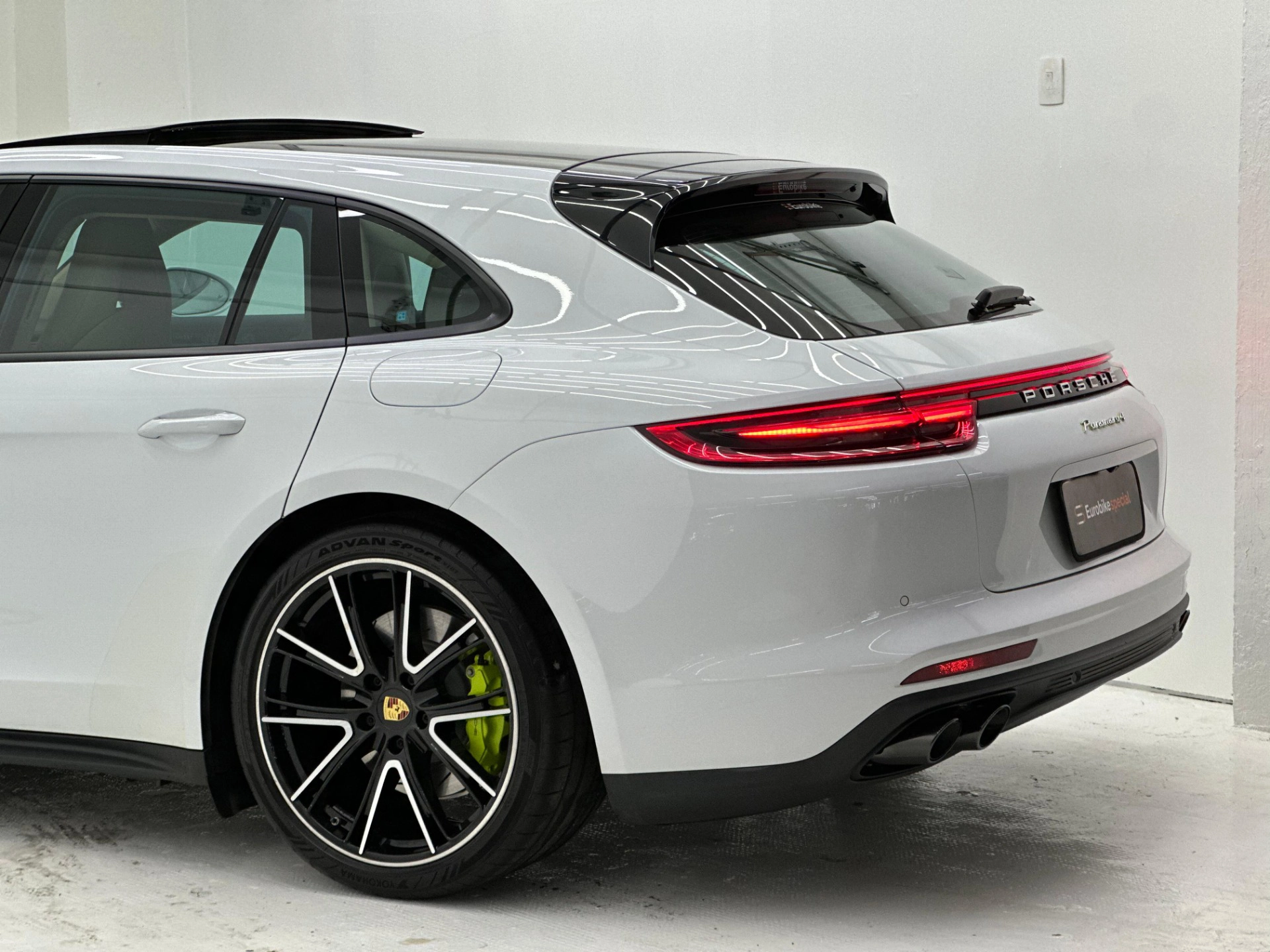 porsche PANAMERA 2.9 V6 E-HYBRID 4 SPORT TURISMO PDK 2020