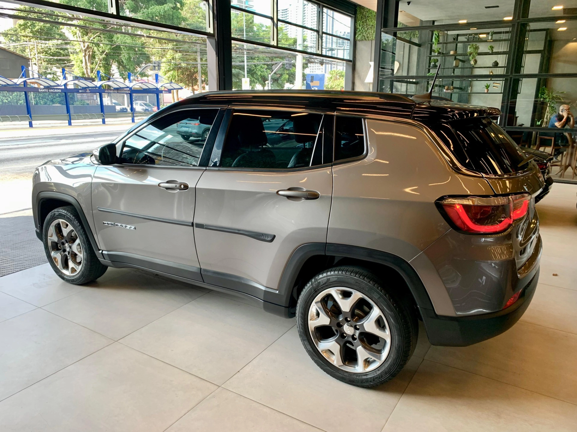 jeep COMPASS 2.0 16V FLEX LIMITED AUTOMÁTICO 2018