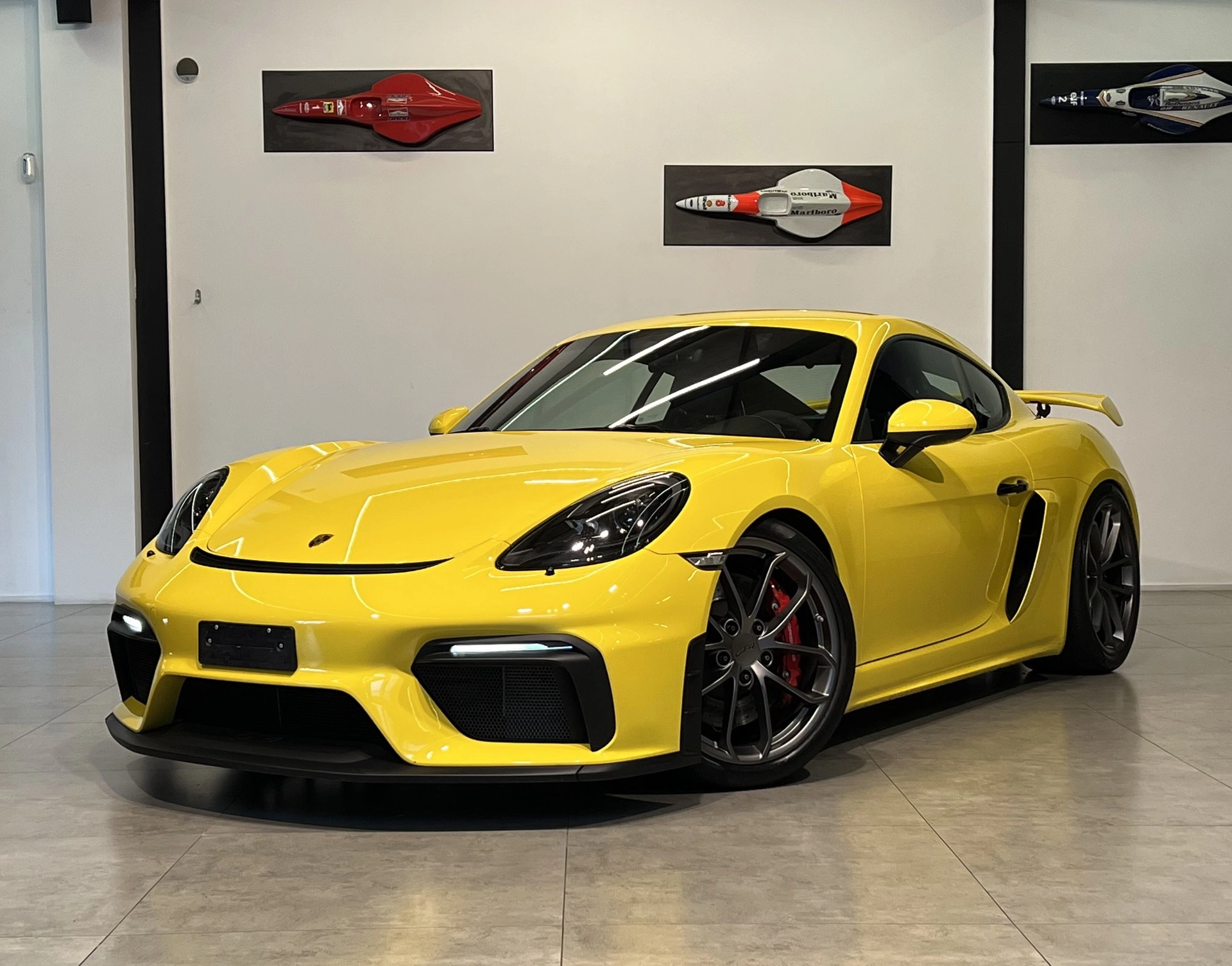 PORSCHE 718 4.0 H6 GASOLINA CAYMAN GT4 PDK