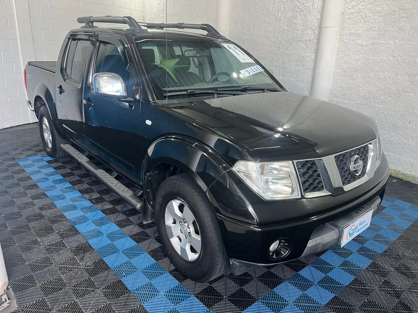 NISSAN FRONTIER 2.5 LE 4X4 CD TURBO ELETRONIC DIESEL 4P AUTOMÁTICO