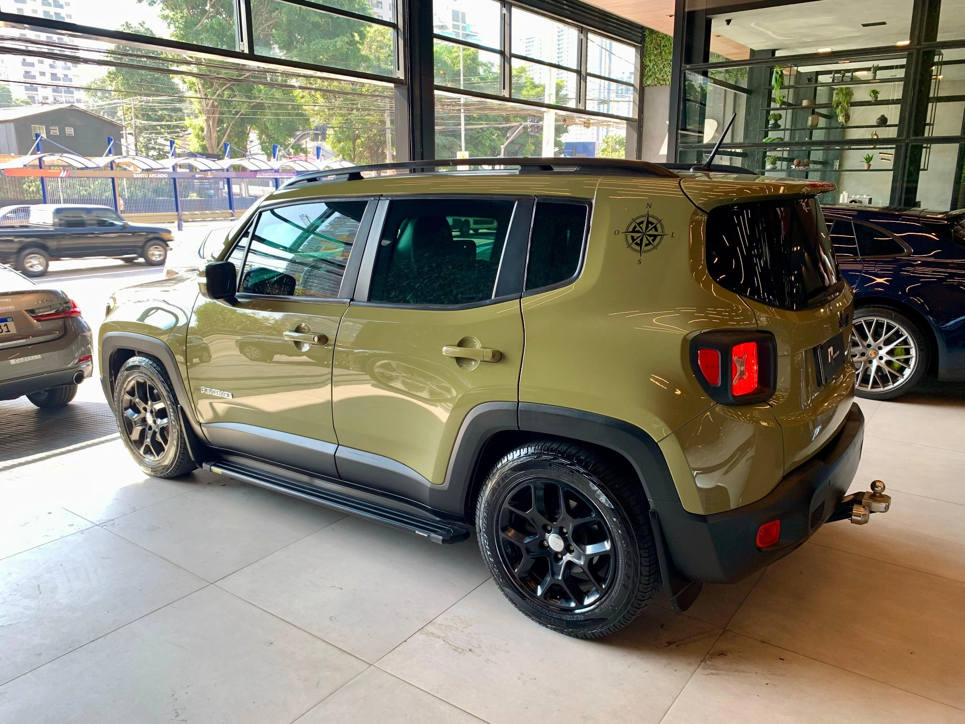 jeep RENEGADE 1.8 16V FLEX LONGITUDE 4P AUTOMÁTICO 2016