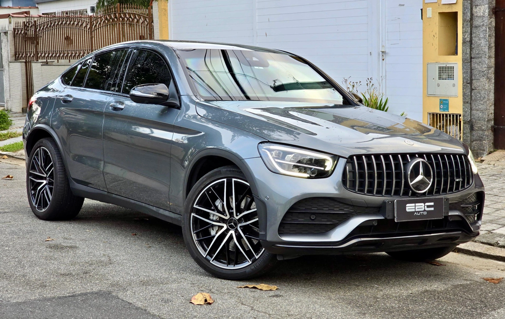 MERCEDES-BENZ GLC 43 AMG 3.0 V6 GASOLINA COUPÉ 4MATIC 9G-TRONIC