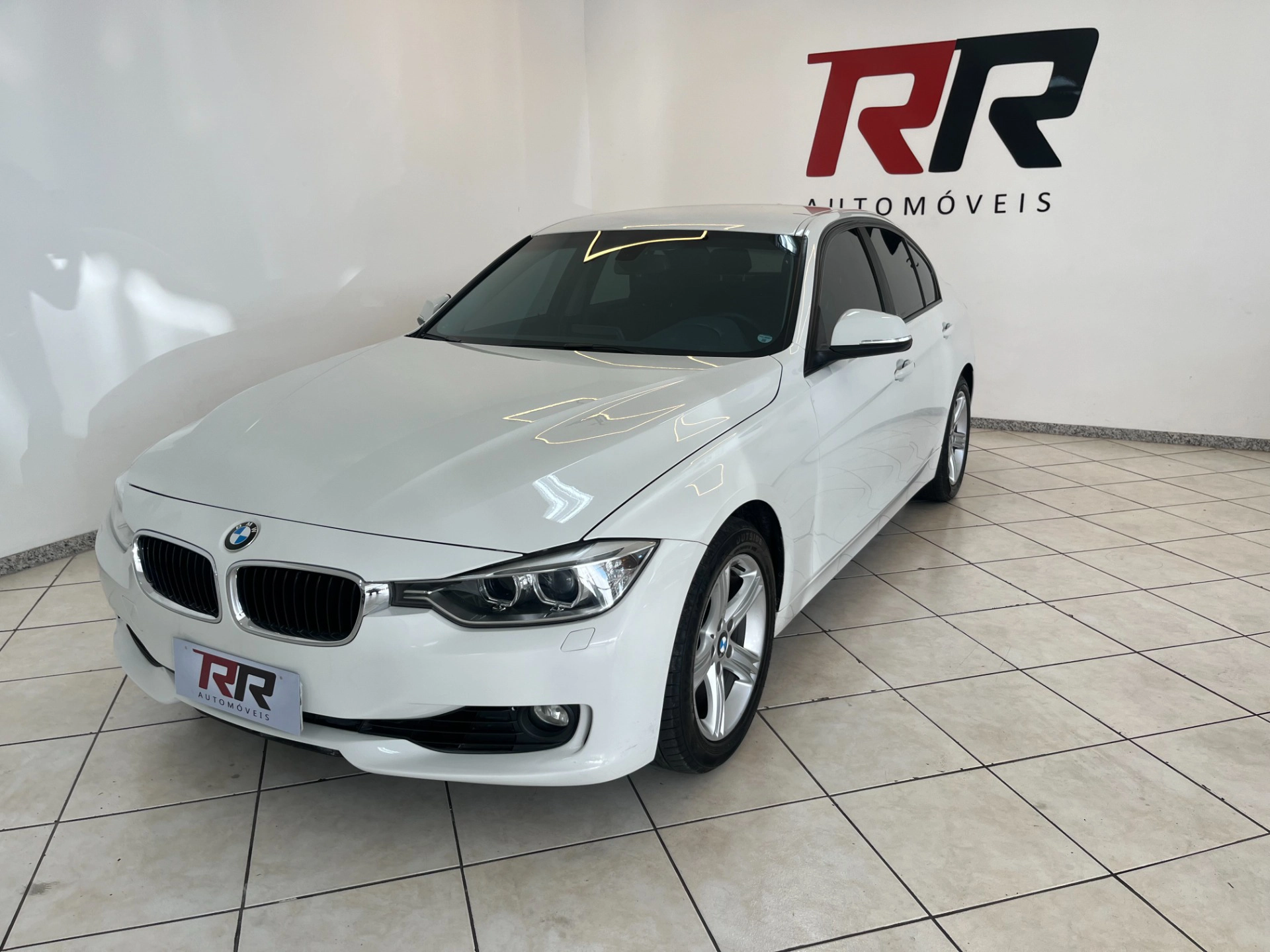 BMW 320I 2.0 16V TURBO ACTIVE FLEX 4P AUTOMÁTICO