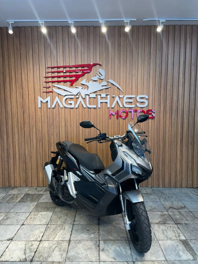 HONDA ADV Scooter