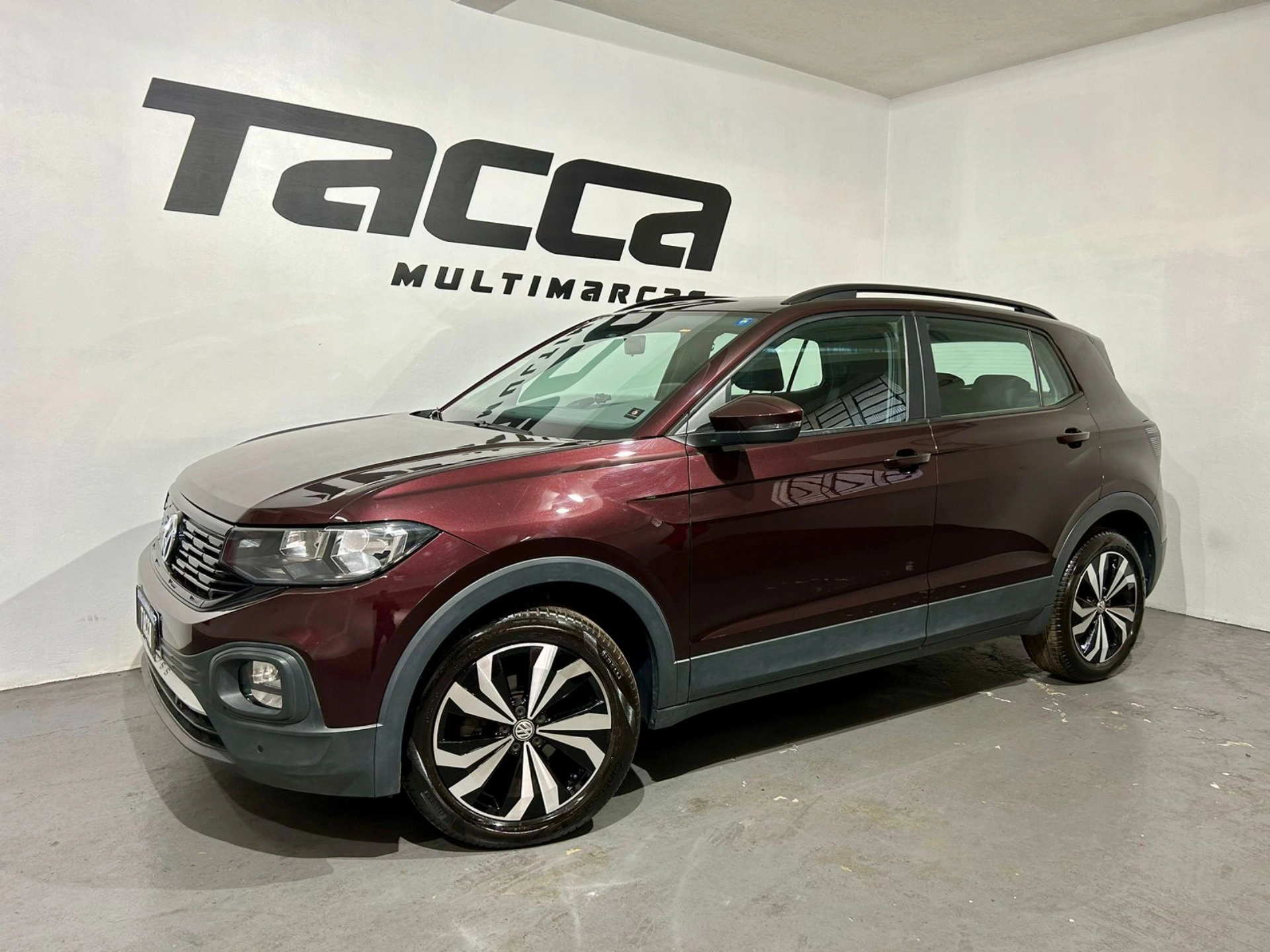 VOLKSWAGEN T-CROSS 1.0 200 TSI TOTAL FLEX AUTOMÁTICO