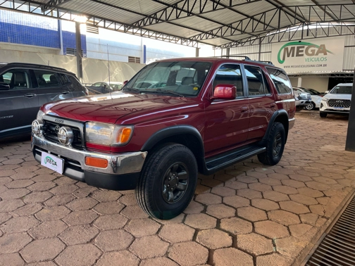 TOYOTA HILUX SW4 3.0 4X4 8V TURBO DIESEL 4P MANUAL