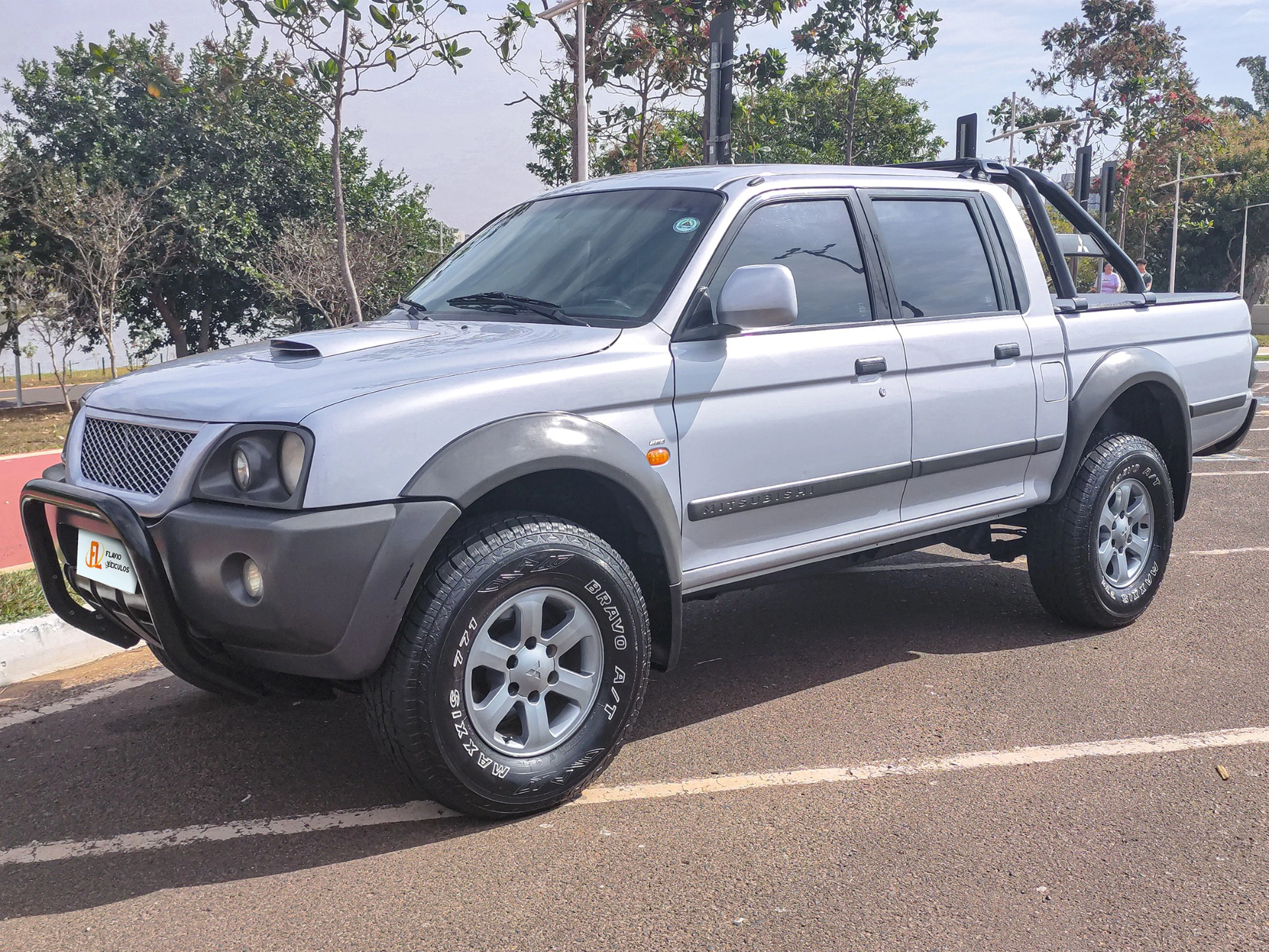 MITSUBISHI L200 2.5 GL 4X4 CD 8V TURBO DIESEL 4P MANUAL