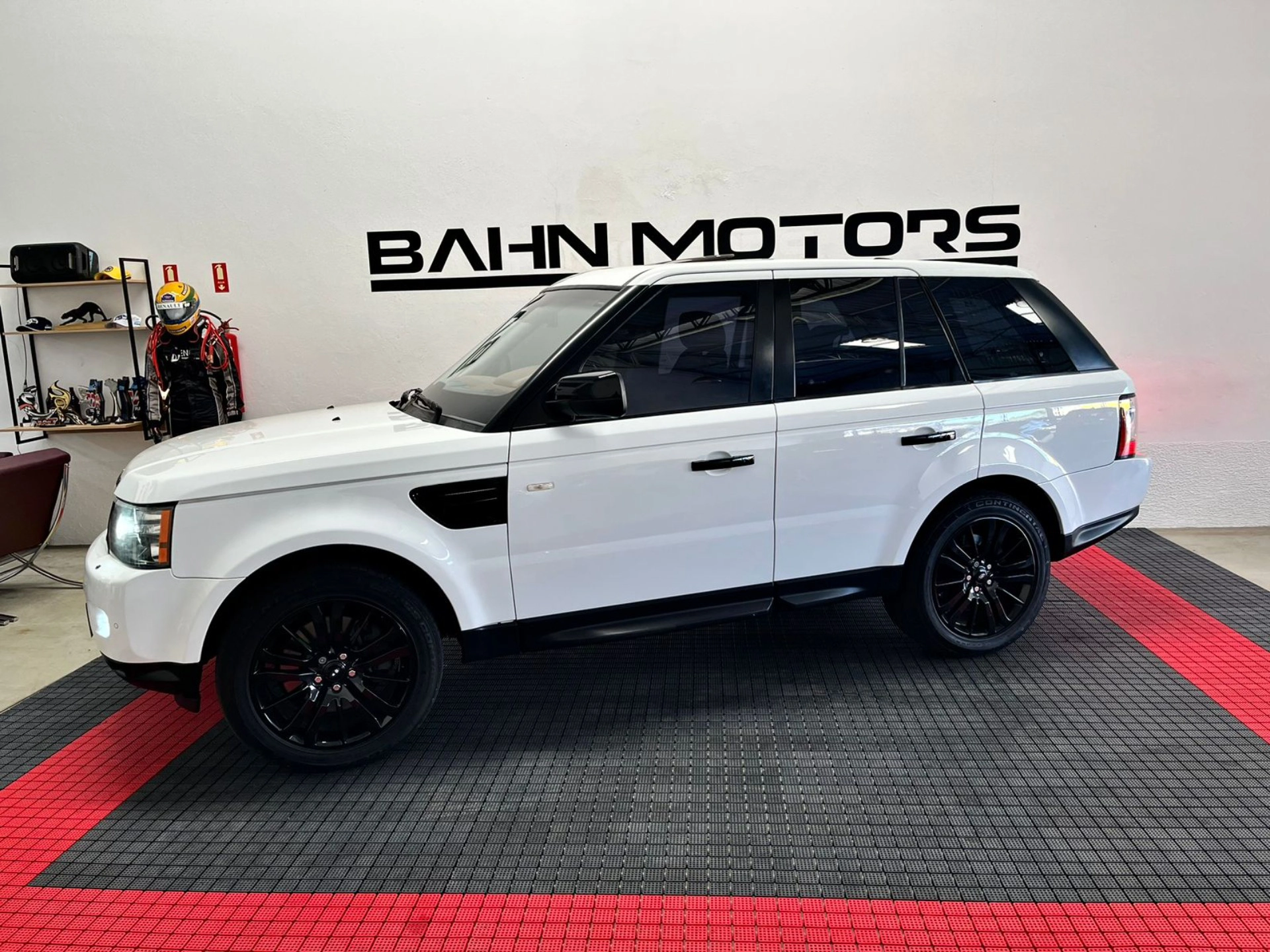LAND ROVER RANGE ROVER SPORT 3.0 HSE 4X4 V6 24V BITURBO DIESEL 4P AUTOMÁTICO