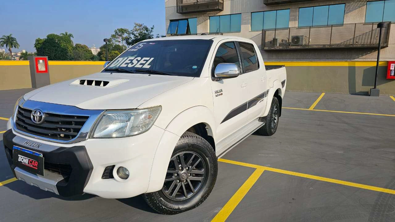 TOYOTA HILUX 3.0 SRV LIMITED EDITION 4X4 CD 16V TURBO INTERCOOLER DIESEL 4P AUTOMÁTICO