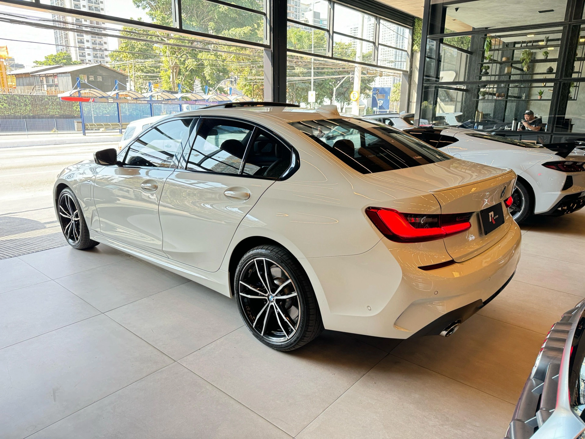 bmw 330E 2.0 16V TURBO HÍBRIDO M SPORT AUTOMÁTICO 2020