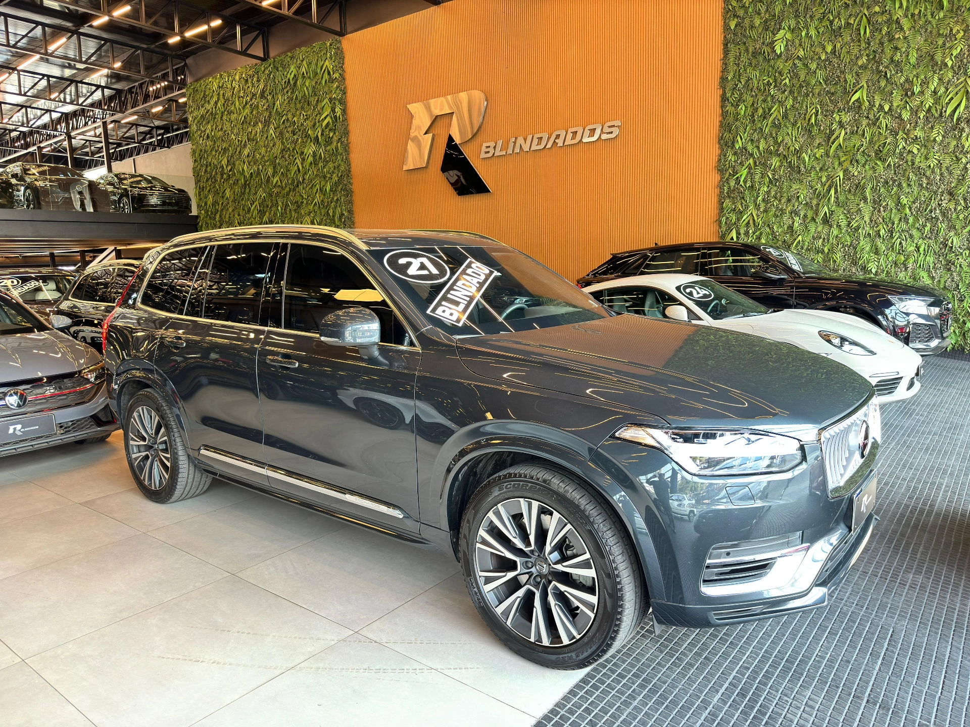 volvo XC90 2.0 T8 HYBRID MOMENTUM AWD GEARTRONIC 2021