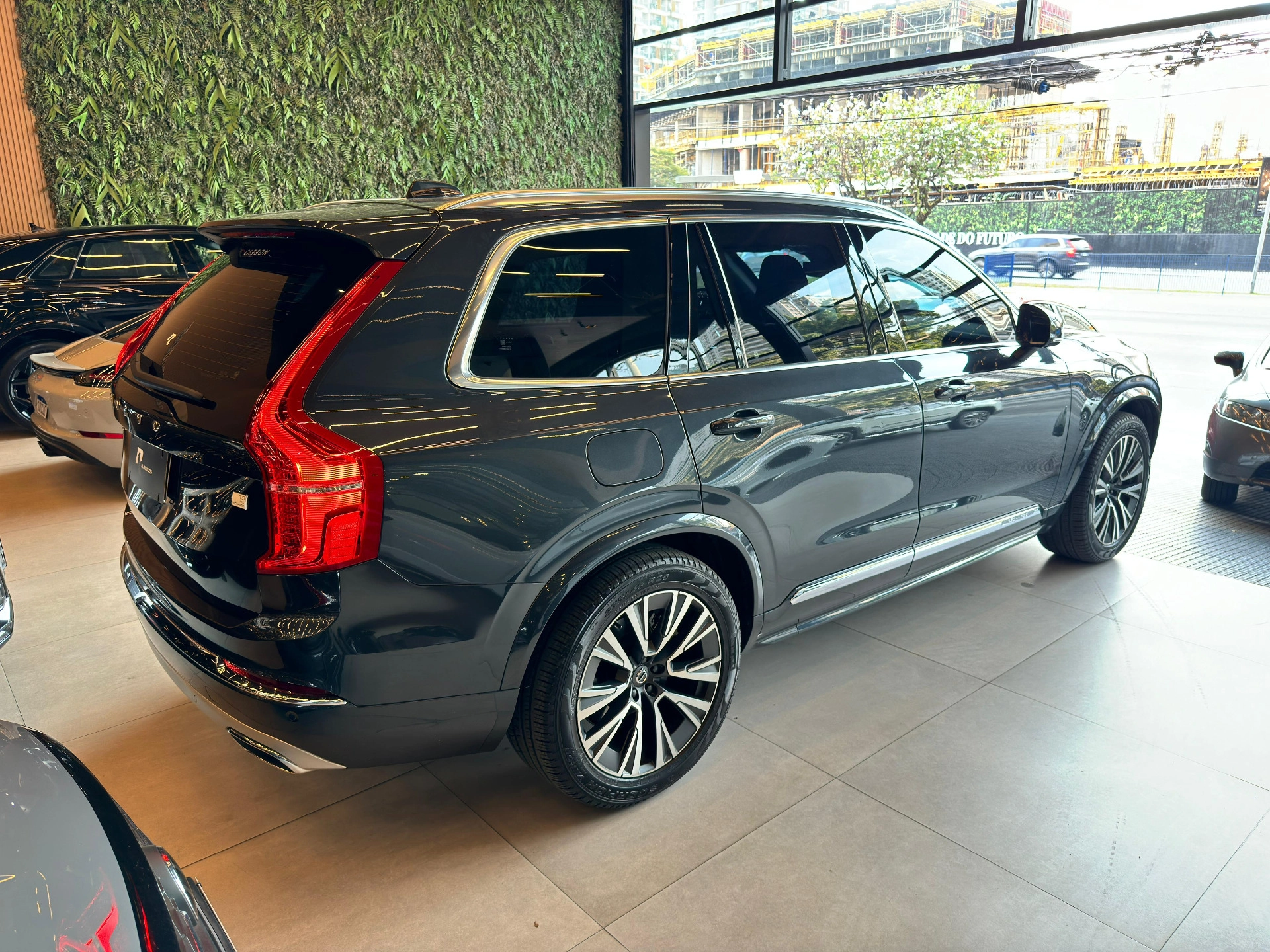 volvo XC90 2.0 T8 HYBRID MOMENTUM AWD GEARTRONIC 2021