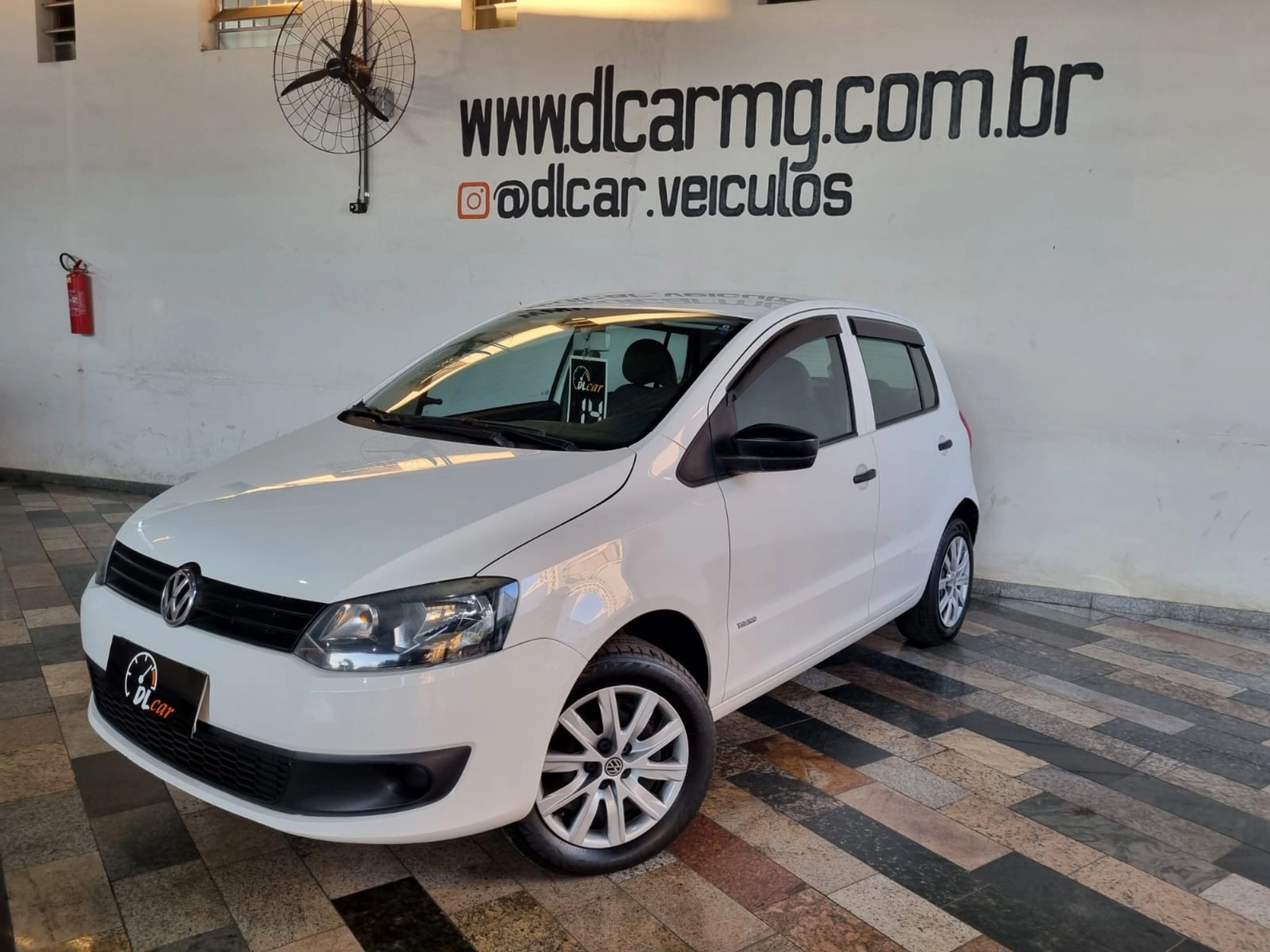 VOLKSWAGEN FOX 1.6 MI 8V FLEX 4P MANUAL