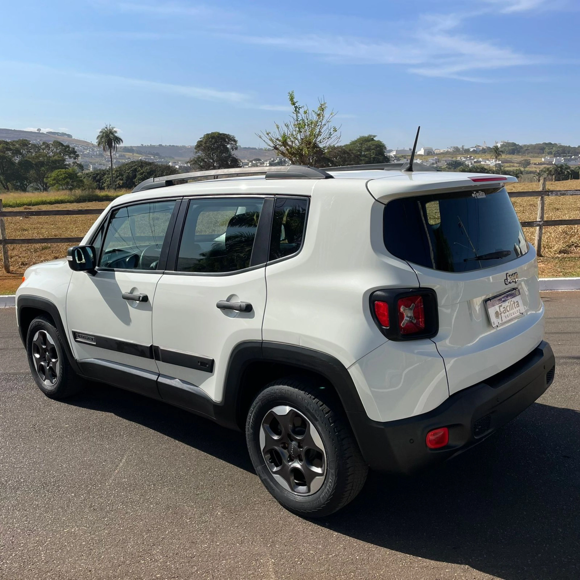 JEEP RENEGADE 1.8 16V FLEX 4P AUTOMÁTICO