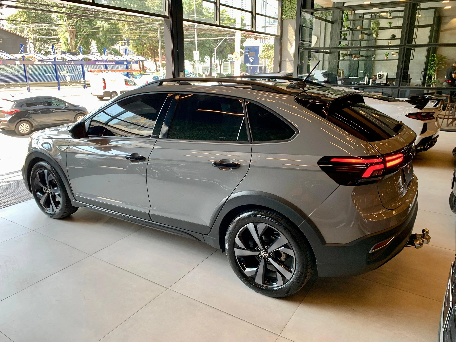 volkswagen NIVUS 1.0 200 TSI TOTAL FLEX HIGHLINE AUTOMÁTICO 2023