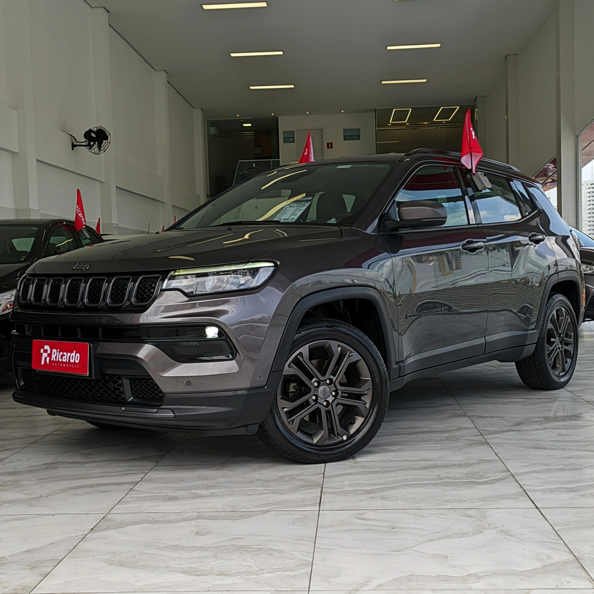 JEEP COMPASS 1.3 T270 TURBO FLEX LONGITUDE AT6