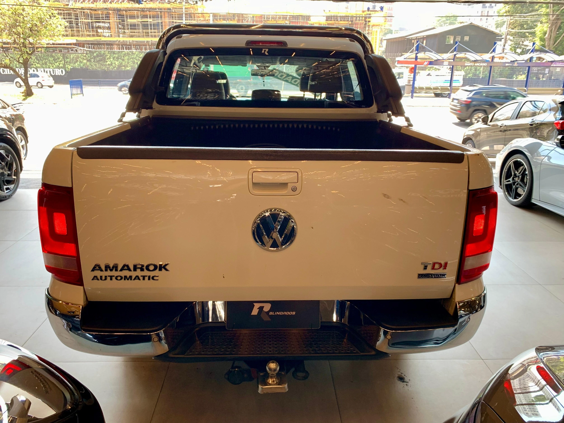 volkswagen AMAROK 2.0 HIGHLINE 4X4 CD 16V TURBO INTERCOOLER DIESEL 4P AUTOMÁTICO 2016