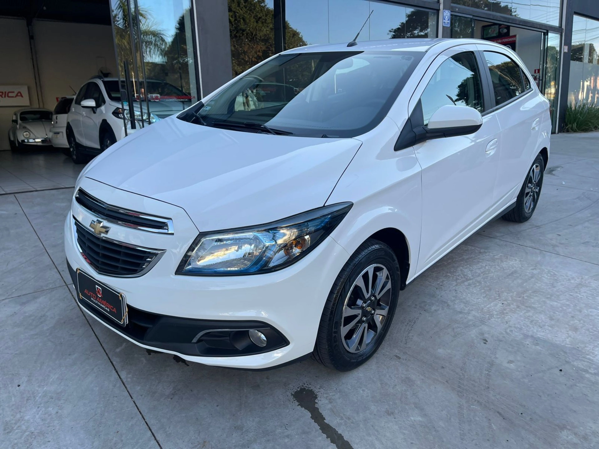 CHEVROLET ONIX 1.4 MPFI LTZ 8V FLEX 4P AUTOMÁTICO