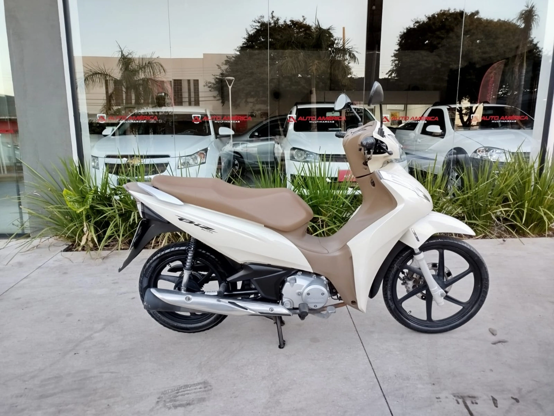 HONDA BIZ 125I Street