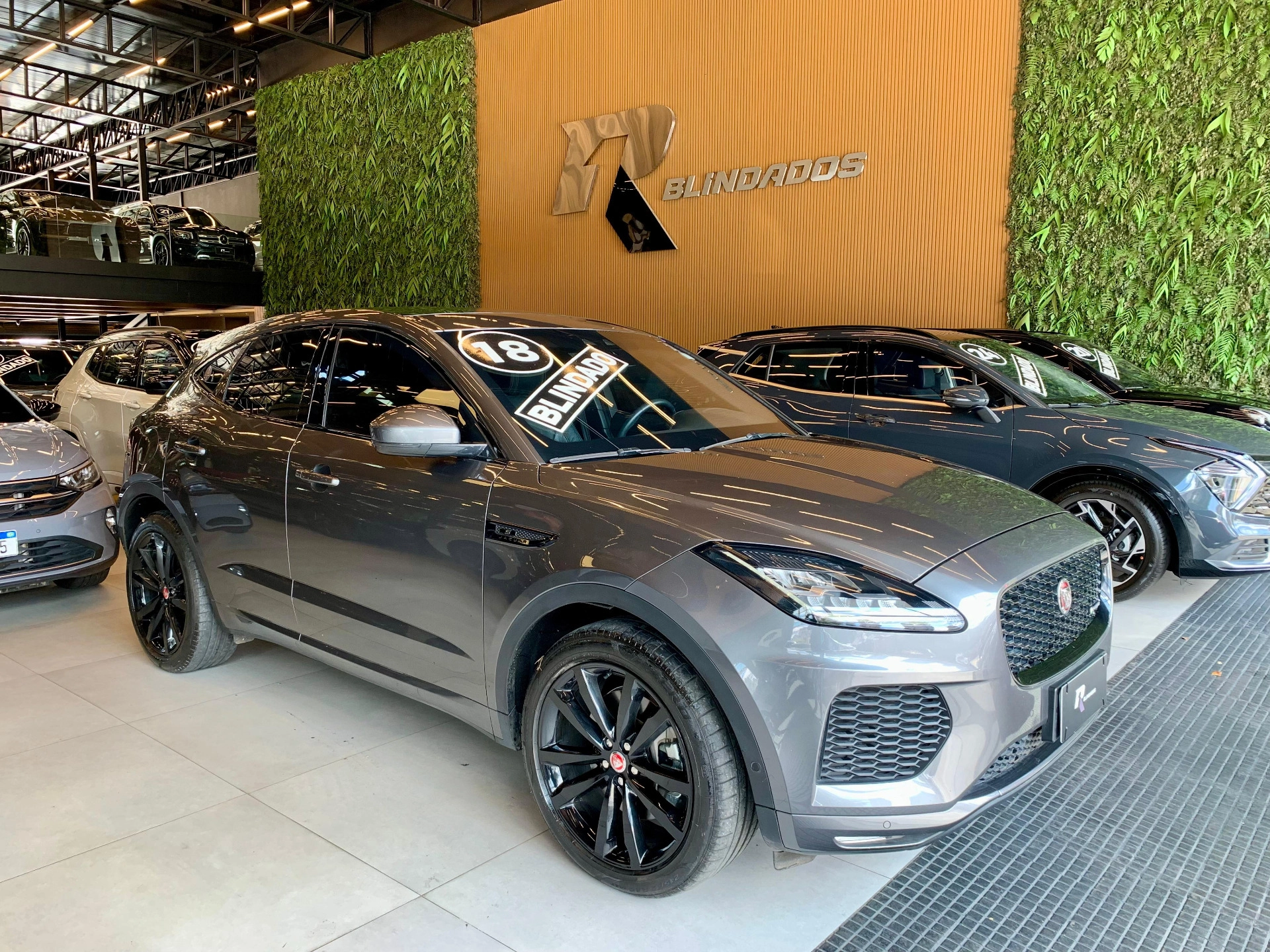 jaguar E-PACE 2.0 16V P250 GASOLINA R-DYNAMIC S AWD AUTOMÁTICO 2018