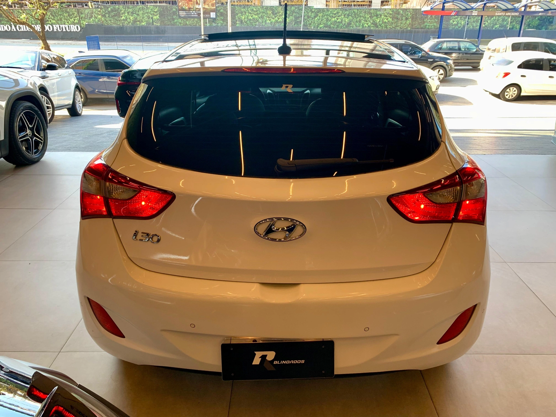 hyundai I30 1.8 MPI 16V GASOLINA 4P AUTOMATICO 2016