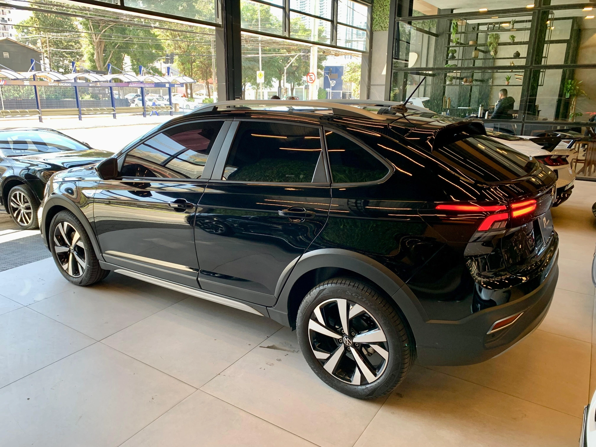 volkswagen NIVUS 1.0 200 TSI TOTAL FLEX HIGHLINE AUTOMÁTICO 2024