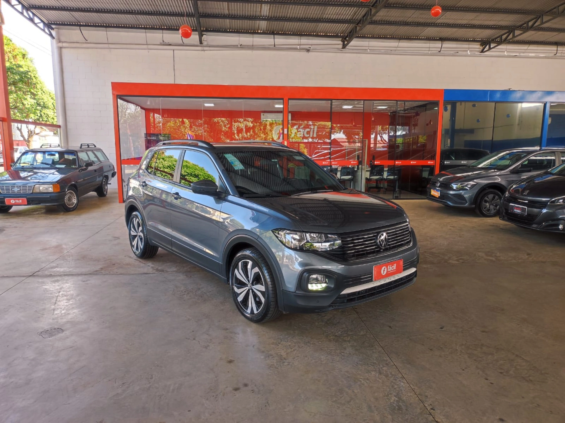 VOLKSWAGEN T-CROSS 1.0 200 TSI TOTAL FLEX AUTOMÁTICO