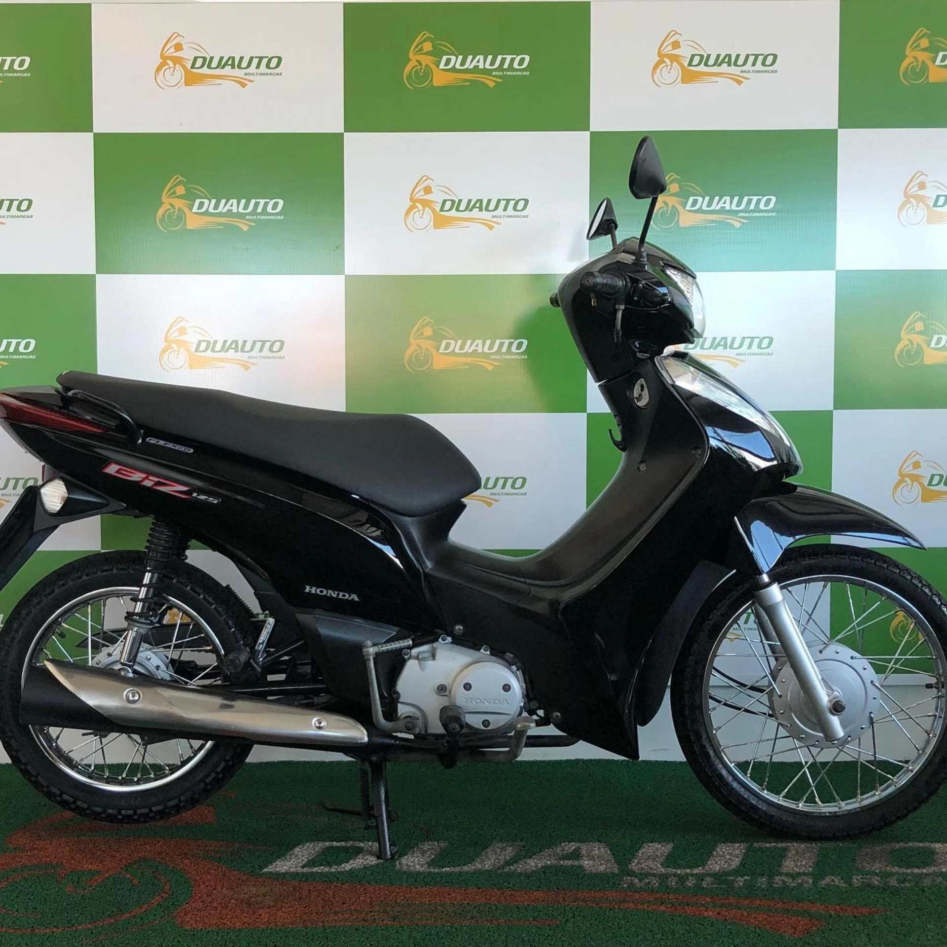 HONDA BIZ 125 ES Utilitária