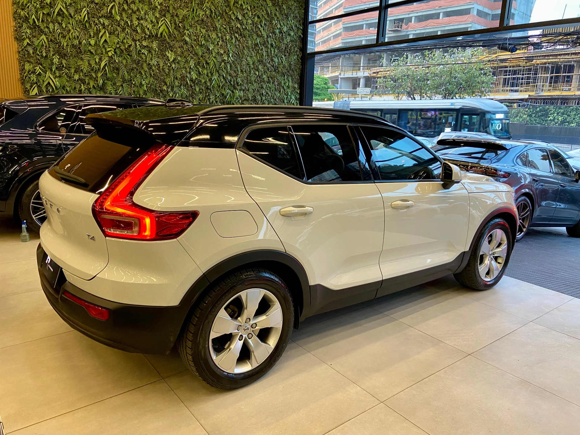 volvo XC40 2.0 T4 GASOLINA GEARTRONIC 2019