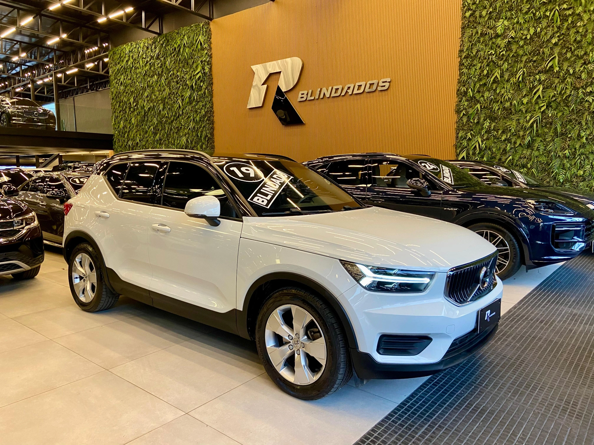 volvo XC40 2.0 T4 GASOLINA GEARTRONIC 2019