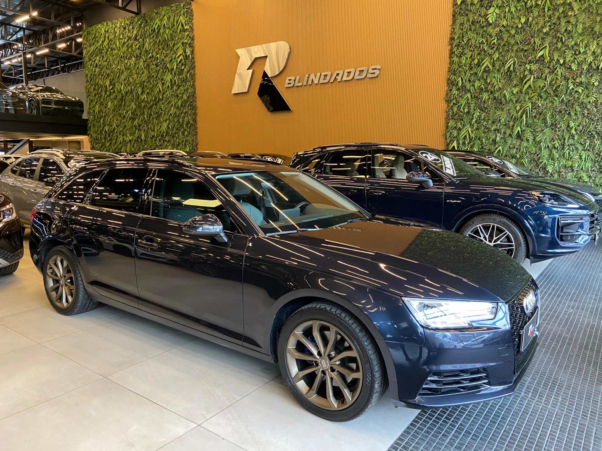 audi A4 2.0 TFSI AMBIENTE AVANT GASOLINA 4P S TRONIC 2018