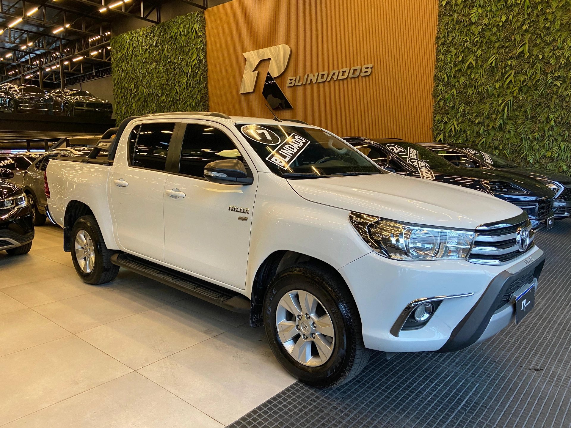 toyota HILUX 2.7 SR 4X2 CD 16V FLEX 4P AUTOMÁTICO 2017