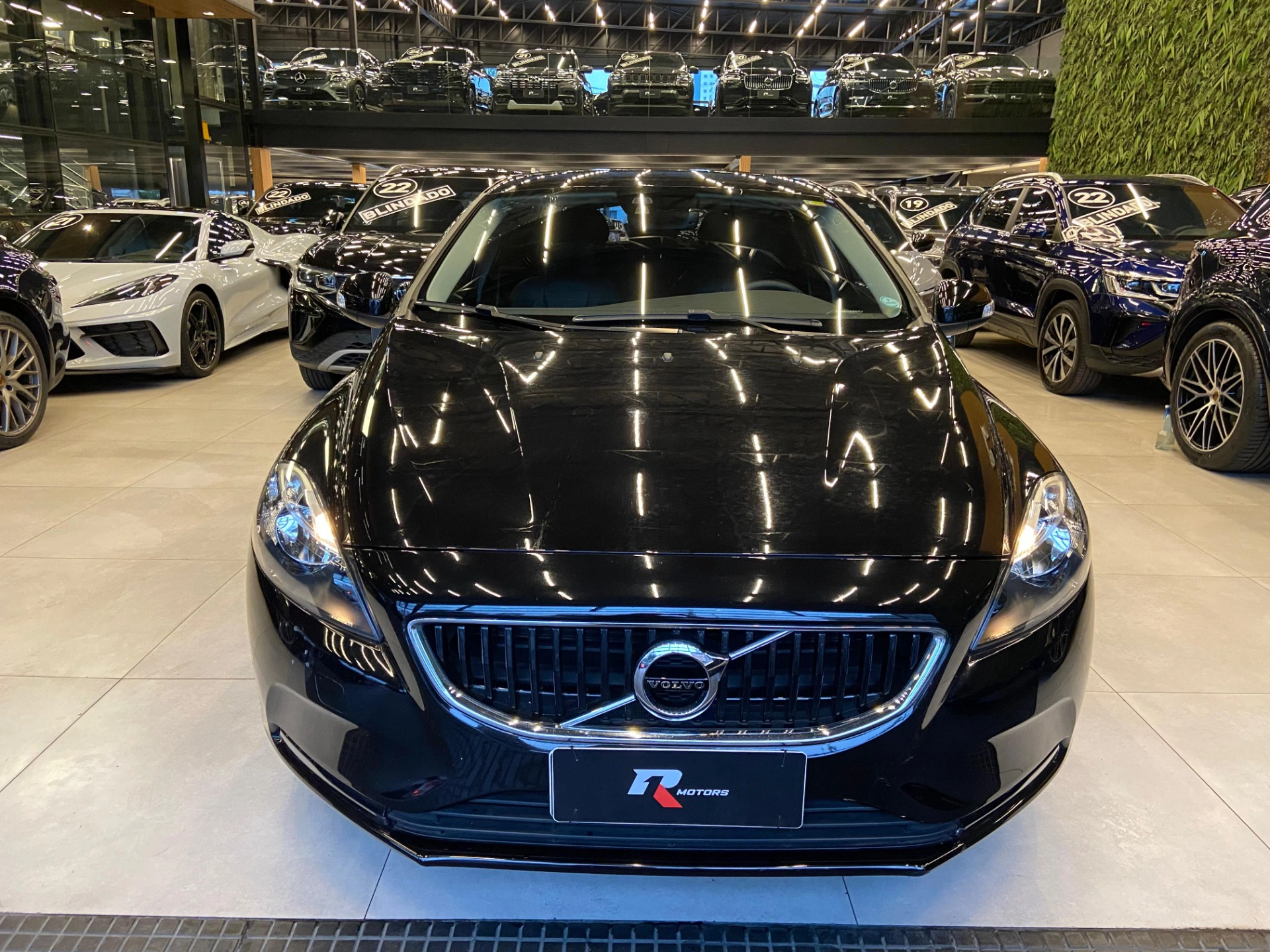 volvo V40 2.0 T4 KINETIC GASOLINA 4P AUTOMÁTICO 2019